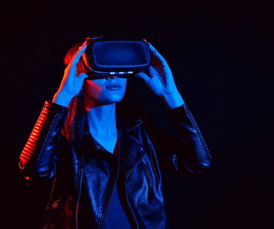 Apprenant expérimentant une simulation de réalité virtuelle dans l'e-learning