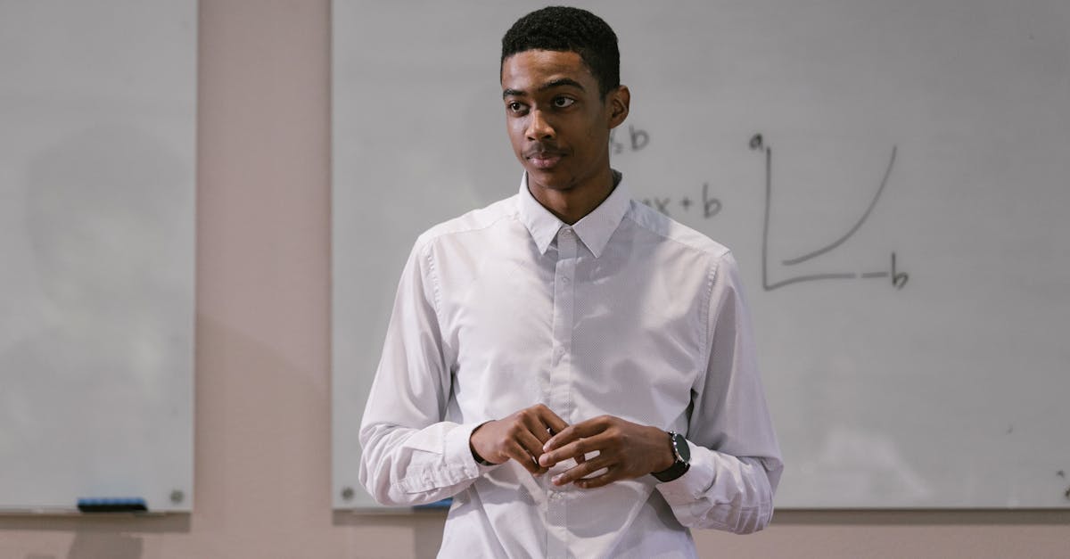 découvrez l'univers des learning analytics, une approche innovante qui exploite les données pour améliorer l'apprentissage et optimiser l'enseignement. apprenez comment analyser les comportements des apprenants pour personnaliser les expériences éducatives et favoriser la réussite.