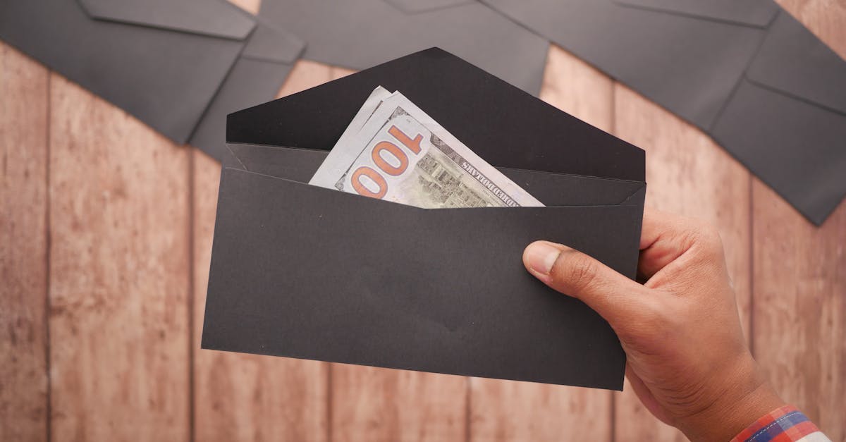 découvrez tout sur les transferts d'argent internationaux : définition, fonctionnement, options disponibles et conseils pour envoyer de l'argent à vos proches en toute sécurité.