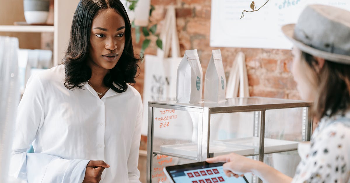 découvrez comment optimiser l'expérience client grâce à des stratégies innovantes et personnalisées. améliorez la satisfaction de vos clients et fidélisez-les pour garantir le succès de votre entreprise.