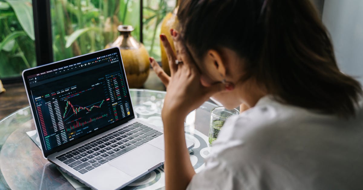 découvrez l'univers des cryptomonnaies : apprenez-en plus sur le fonctionnement de ces devises numériques, leur impact sur l'économie mondiale, ainsi que les meilleures pratiques pour investir en toute sécurité.