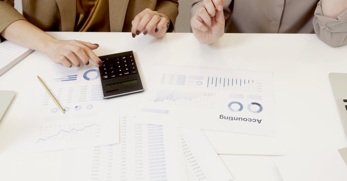 découvrez les services d'un conseiller financier expert pour optimiser votre patrimoine et atteindre vos objectifs financiers. bénéficiez de conseils personnalisés en investissement, épargne et retraite.