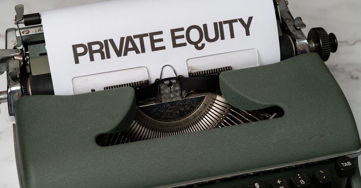 découvrez le concept de l'effet de levier financier et son impact sur la rentabilité des entreprises. apprenez comment utiliser la dette pour maximiser vos gains, tout en évaluant les risques associés à cette stratégie d'investissement.