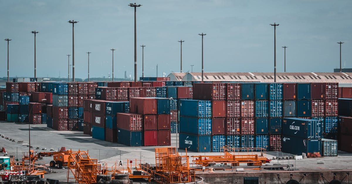 découvrez comment optimiser votre supply chain pour améliorer l'efficacité, réduire les coûts et satisfaire vos clients. explorez les meilleures pratiques et les innovations technologiques qui transforment la gestion des chaînes d'approvisionnement.