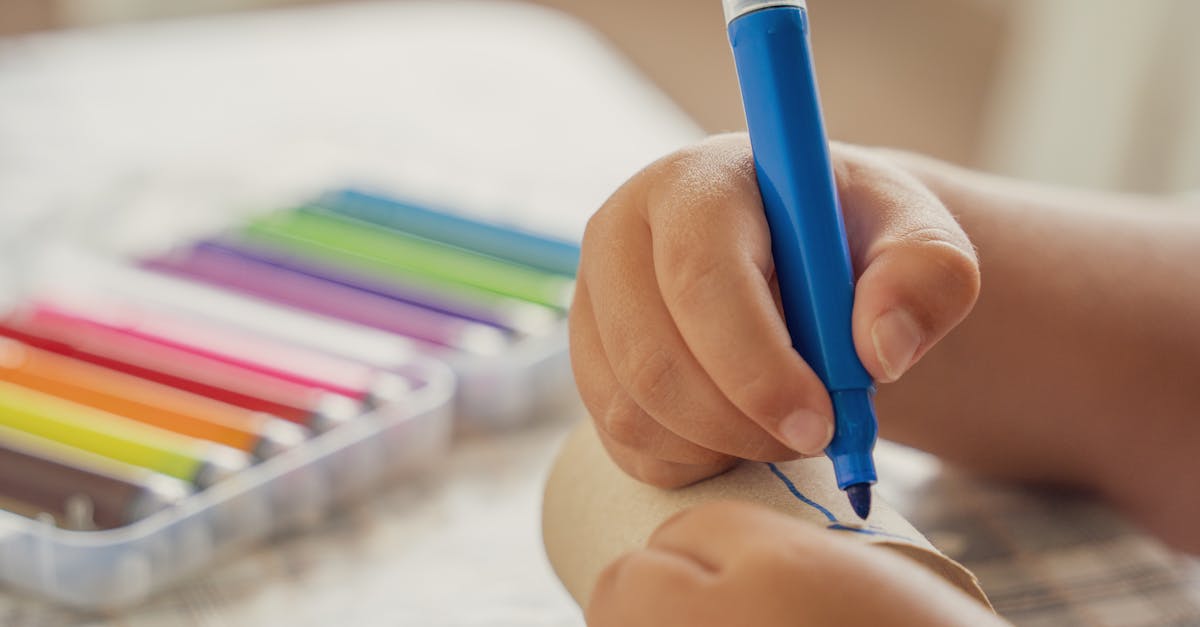 découvrez les compétences essentielles à maîtriser pour réussir dans le monde professionnel et développer votre potentiel, que ce soit en communication, en organisation ou en résolution de problèmes.